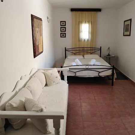 Terpsi Villa *
